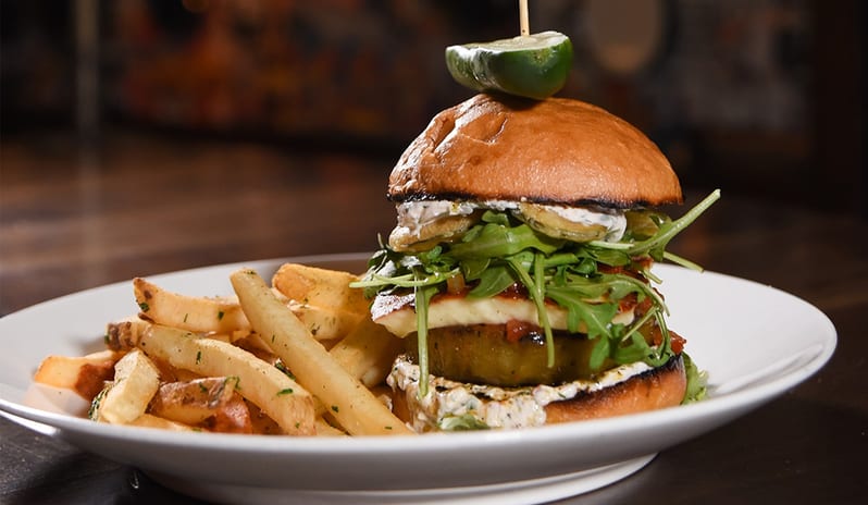 Fontainbleau - Michael Mina Burger